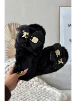 Kožešinové dámské pantofle s mašlí a zlatým zdobením Černé Nolara Kožešinové dámské pantofle s mašlí a zlatým zdobením Černé Nolara