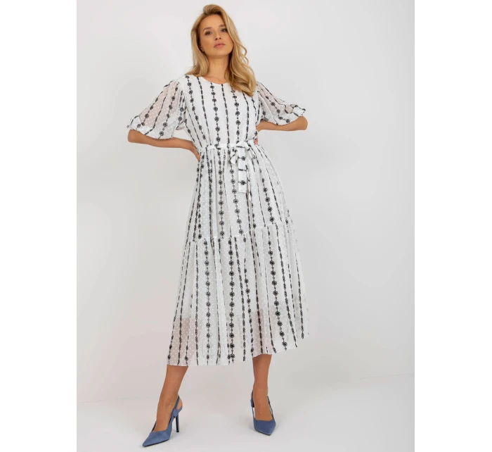 Dámské šaty LK SK  Bílá s černou Lakerta model 21219945 - FPrice