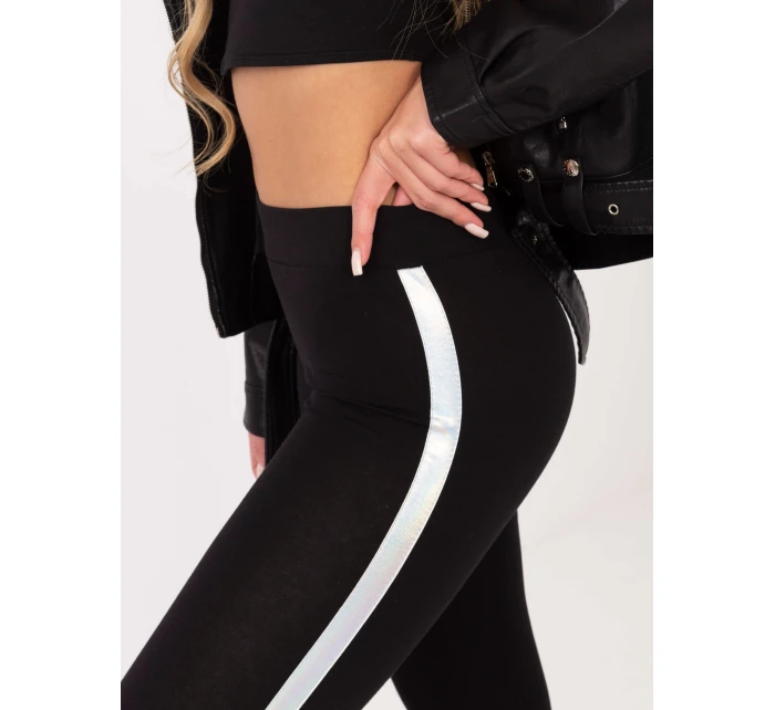 Legíny RV LG R4766.06 černá a stříbrná