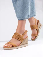 Moderní sandály dámské hnědé na klínku Moderní sandály dámské hnědé na klínku