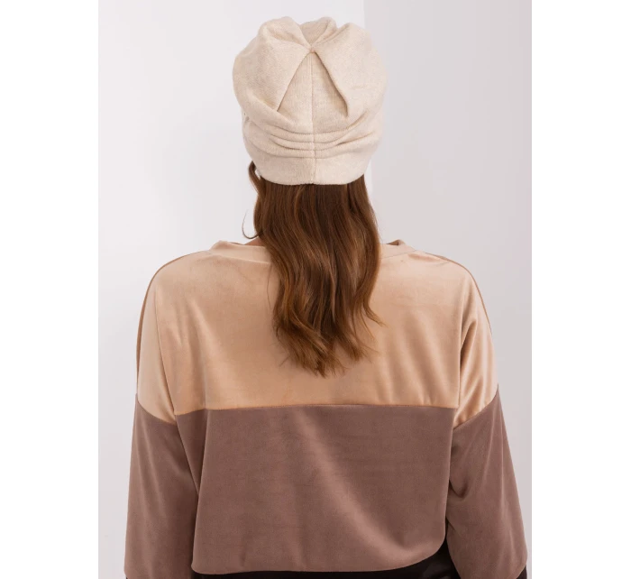 Czapka AT CZ model 18985096 jasny beżowy - FPrice Czapka AT CZ model 18985096 jasny beżowy - FPrice