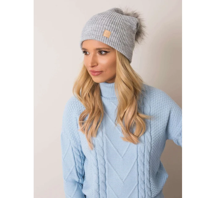 Dámská čepice 70 světle šedá