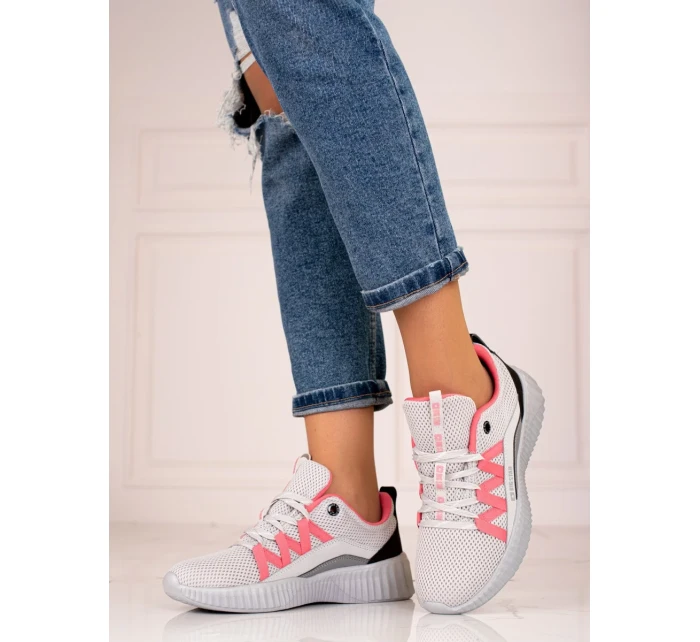 Komfortní tenisky šedo-stříbrné dámské bez podpatku Komfortní tenisky šedo-stříbrné dámské bez podpatku