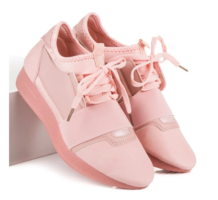 model 5850349 růžové tenisky se šňůrkou - CNB model 5850349 růžové tenisky se šňůrkou - CNB