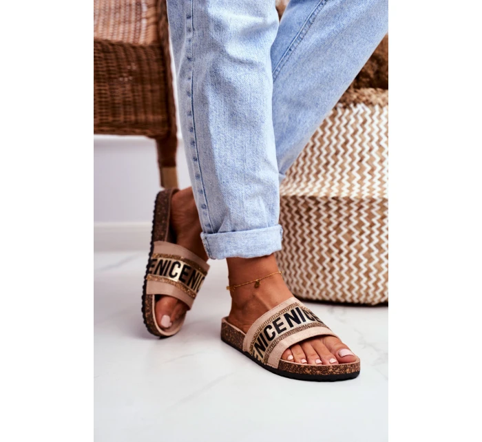 Nazouváky Na Korkové Podrážce Se Zirkony Béžové Be model 21536465 - EVENTO