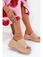 Ekokožené dámské sandály na platformě a klínu béžové Kisoffi Ekokožené dámské sandály na platformě a klínu béžové Kisoffi