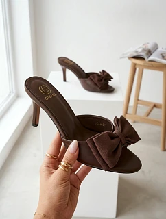 Dámské lodičky na podpatku s mašlí Čokoládové model 22101209 - Boto