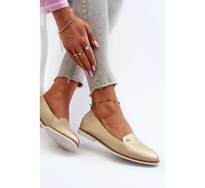 Dámské ploché mokasíny Gold model 21223618 - Kesi