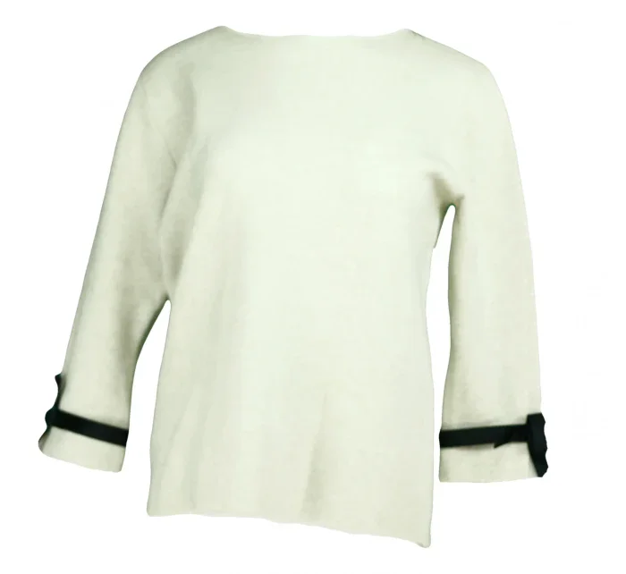 Dámský svetr na rukávech bílým volánkem a černou SW  Gemini model 7548622 - FPrice