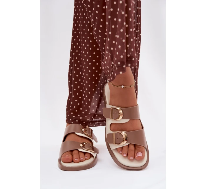 Dámské pantofle s zlatými sponami béžové model 21919181 - EVENTO Dámské pantofle s zlatými sponami béžové model 21919181 - EVENTO