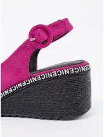 Dámské sandály na klínku FL1628 Fuchsie - GOODIN