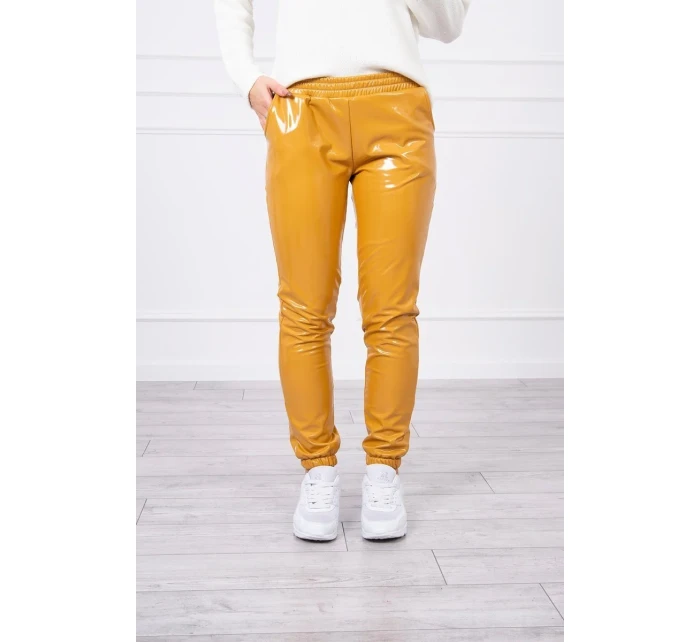 Dvouvrstvé kalhoty s hořčicovým velurem