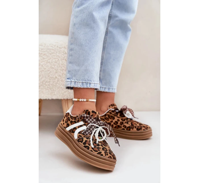 Dámské tenisky s panterím vzorem na platformě s ozdobami – hnědé Vinness Dámské tenisky s panterím vzorem na platformě s ozdobami – hnědé Vinness