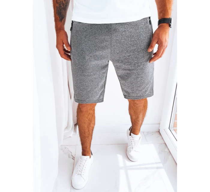 Pánské tmavě šedé teplákové šortky Dstreet model 21968948 - FashionStreet Pánské tmavě šedé teplákové šortky Dstreet model 21968948 - FashionStreet
