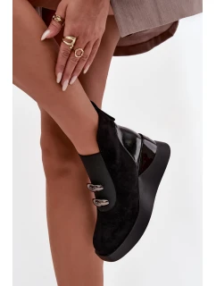 Dámské kotníčkové boty na platformě D&A MR52-106 Černé