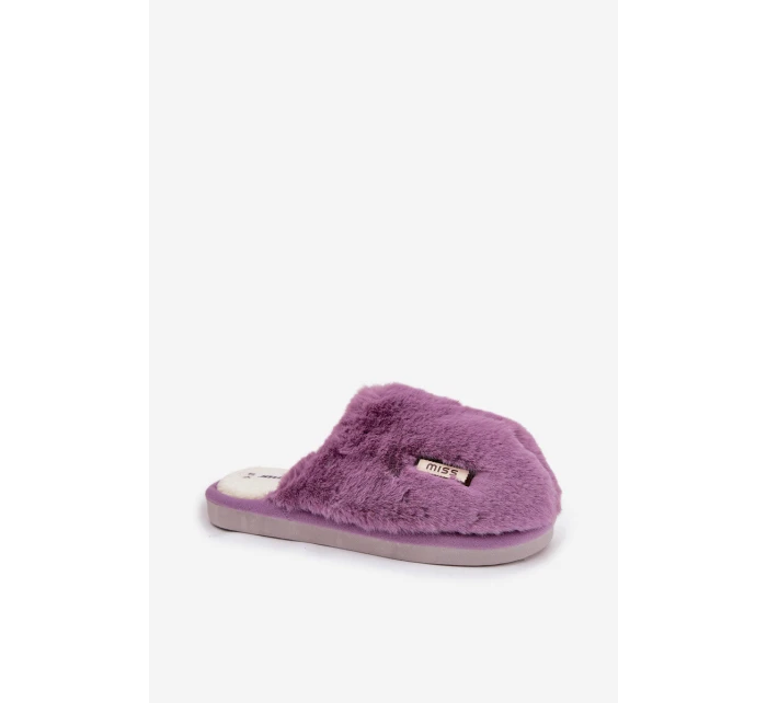Kožešinové dámské pantofle fialové model 21772478 - Boto Kožešinové dámské pantofle fialové model 21772478 - Boto