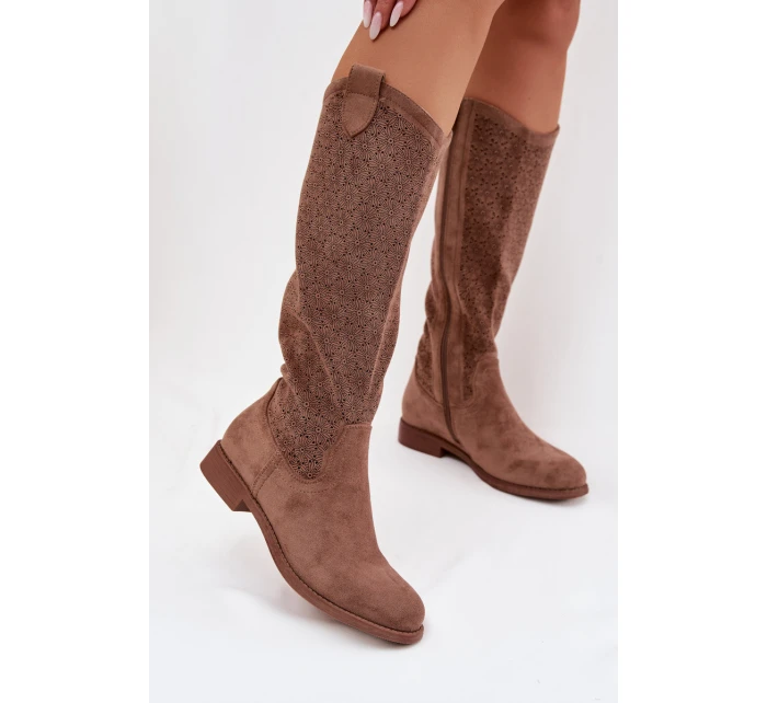 Dámské kozačky s perforovaným vzorem na nízkém podpatku S.Barski HY61-8022 Hnědé