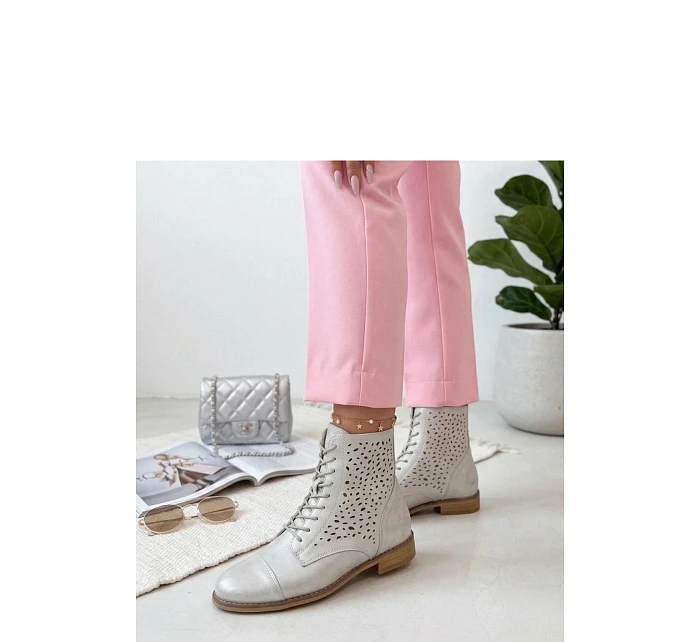 Ažurové boty model 226589 Solea
