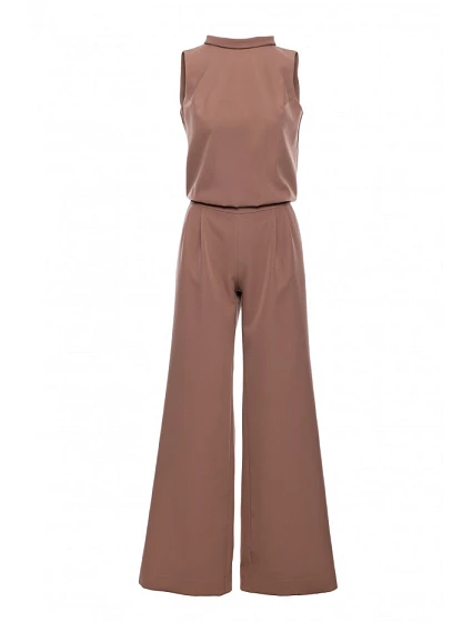Kombinéza model 22312949 s rozparkem na zádech – mocca - Moe Kombinéza model 22312949 s rozparkem na zádech – mocca - Moe