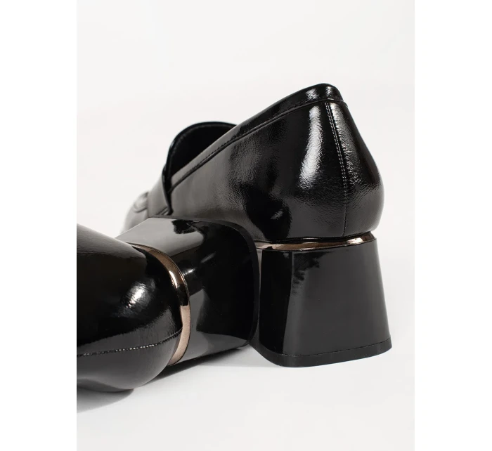 Krásné dámské  polobotky černé Obcas