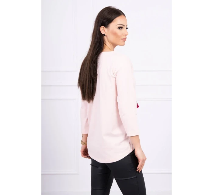 Halenka s grafickou a barevnou 3D mašlí pudrově růžová