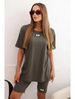 Dámský bavlněný komplet s krátkým rukávem a šortkami khaki Dámský bavlněný komplet s krátkým rukávem a šortkami khaki