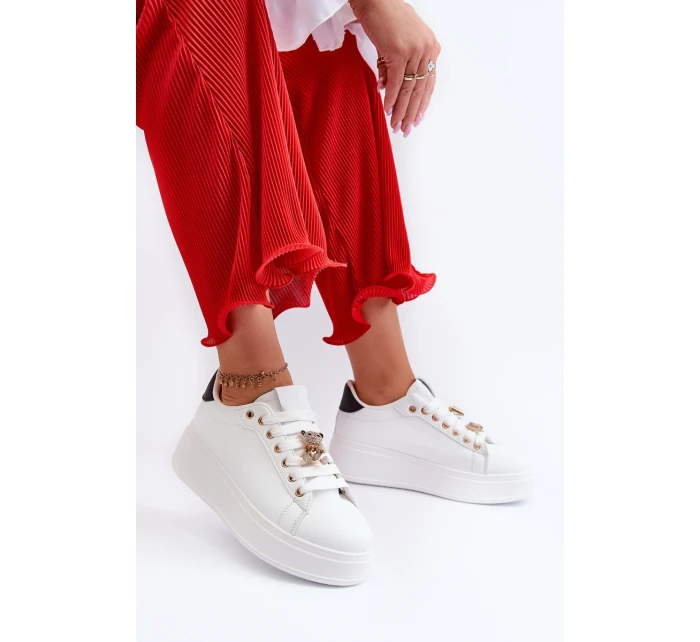 Dámské boty na platformě s ozdobami bílé Herbisa Dámské boty na platformě s ozdobami bílé Herbisa