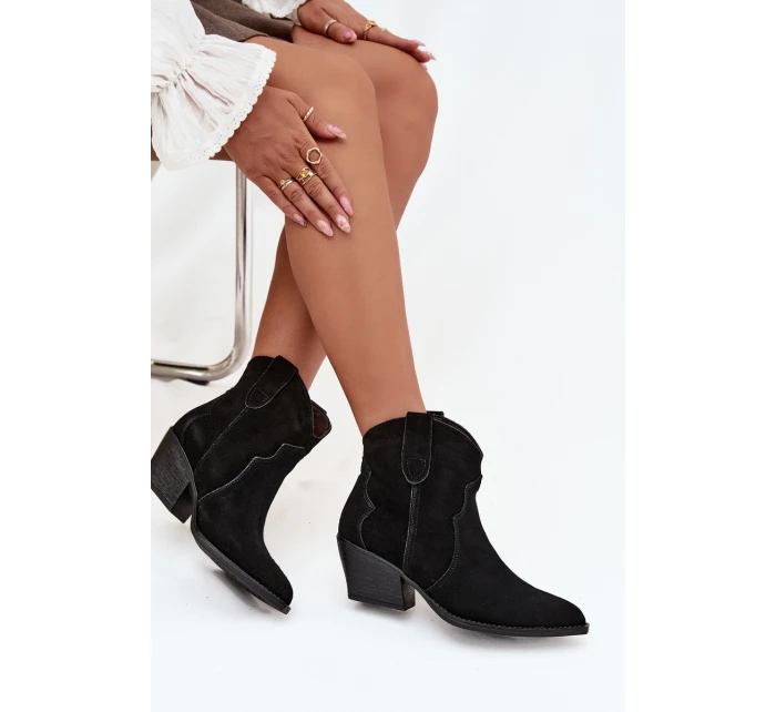 Nazouvací dámské kozačky z přírodního semiše černé model 21713735 - Boto Nazouvací dámské kozačky z přírodního semiše černé model 21713735 - Boto