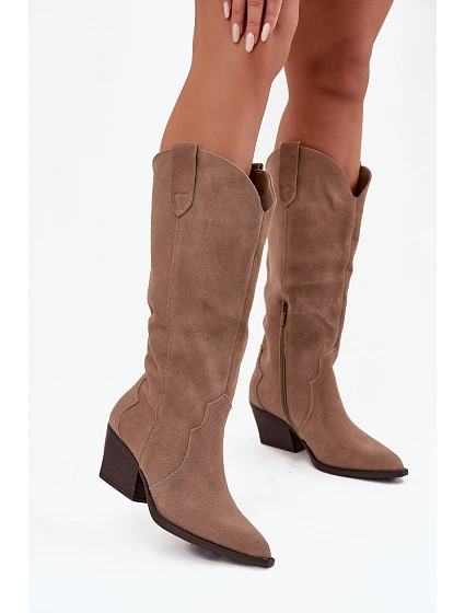 Kožené Semišové Kozačky Dámské Zateplené Khaki model 21714867 - Boto Kožené Semišové Kozačky Dámské Zateplené Khaki model 21714867 - Boto