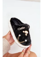 Futrzane Pantofle S Odznaky Černé Ivelfedi
