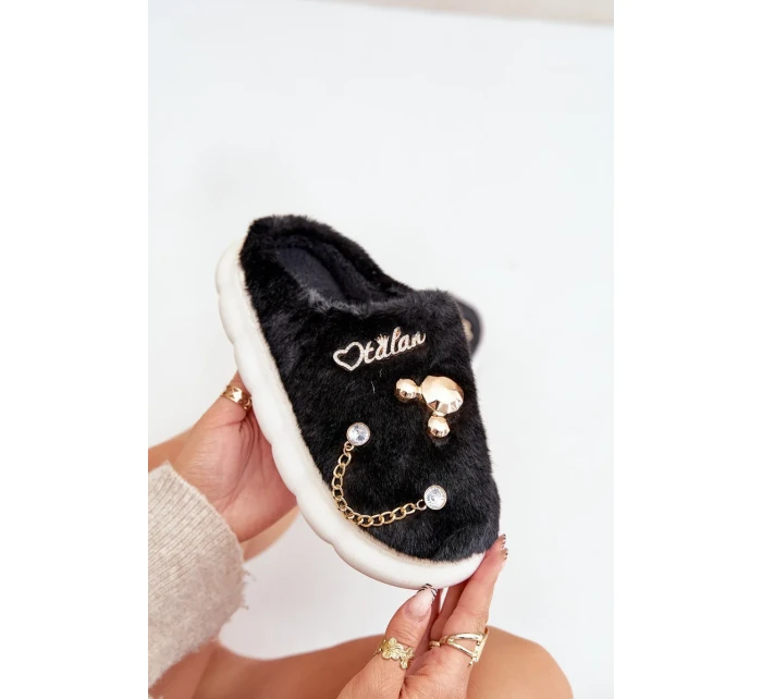 Futrzane Pantofle S Odznaky Černé Ivelfedi