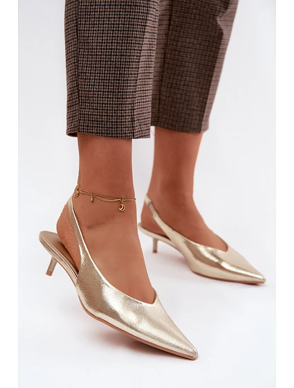 Dámské sandály z umělé kůže na podpatku Zlaté Averelle