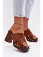 Dámské sandály na podpatku se zlatými přezkami Camel Nerelle