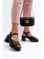 Dámské kožené sandály na podpatku model 21660518 černé - VINCEZA