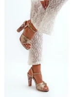 Dámské kožené sandály na podpatku Maciejka 06564-22 béžovo-zlaté