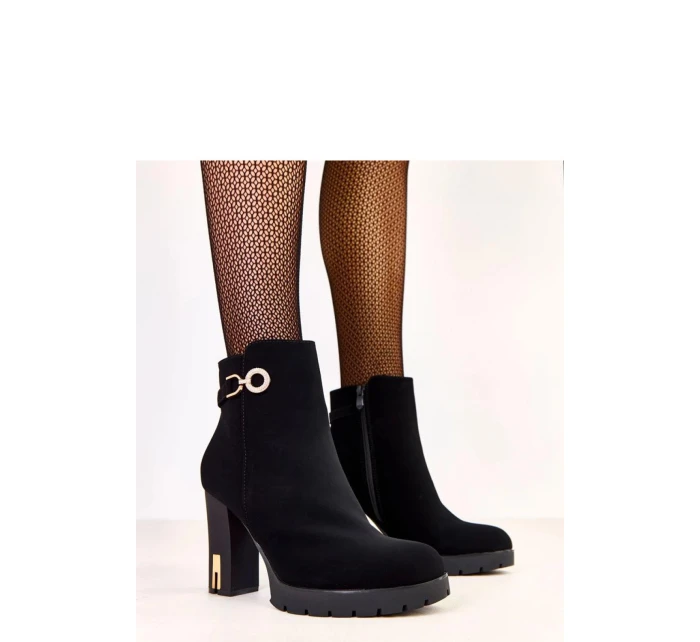 Boty na podpatku model 219958 Solea Boty na podpatku model 219958 Solea