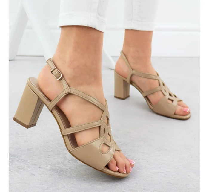 Béžové dámské sandály na jehlovém podpatku Sergio Leone SK884