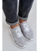 Semišové Vzorované Sportovní Boty Na Platformě S Leskem D&A LR51-635 Stříbrné Semišové Vzorované Sportovní Boty Na Platformě S Leskem D&A LR51-635 Stříbrné