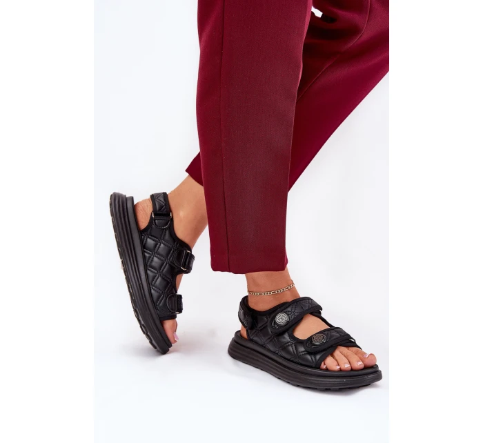 Dámské sandály s ozdobnými detaily na suchý zip černé model 21687995 - Boto Dámské sandály s ozdobnými detaily na suchý zip černé model 21687995 - Boto