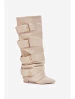 Dámské kozačky na podpatku se  a zlatými přezkami světle béžové model 21708837 - Boto
