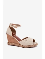 Dámské sandály na platformě s pleteným Wrangler 20261086.06V světle béžové