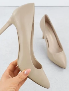 Béžové lodičky na jehlovém podpatku Sergio model 22013077 - LEONE