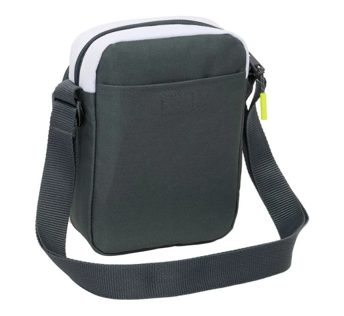 Taška přes rameno Real Madrid mini model 21256386 Taška přes rameno Real Madrid mini model 21256386