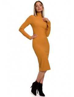 model 18002972 Pletené šaty s rolákem tmavě žluté - Moe