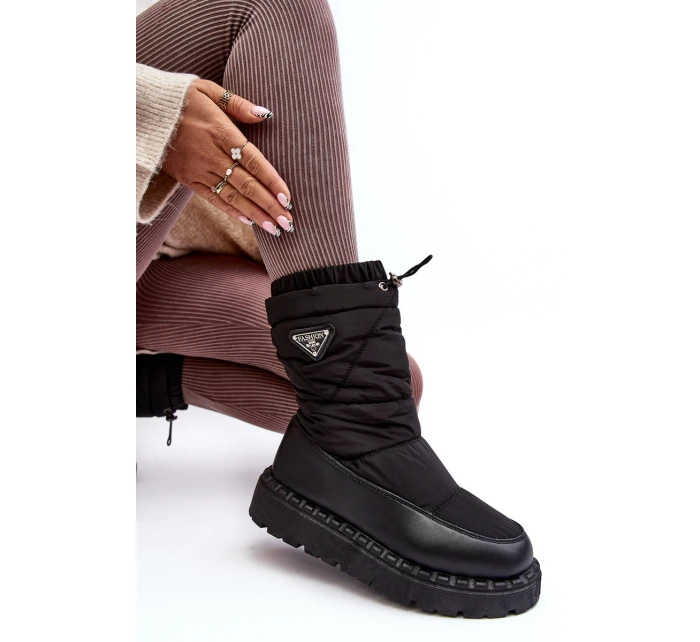 Dámské sněhule na tlusté podrážce černé Lureta Dámské sněhule na tlusté podrážce černé Lureta