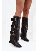 Dámské kozačky na platformě s lemem a přezkami Černé model 21747887 - Boto Dámské kozačky na platformě s lemem a přezkami Černé model 21747887 - Boto