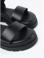 Pěkné  sandály černé dámské platforma