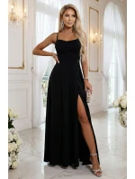 589-5 Maxi šaty bez ramínek s korzetovým zavazováním na zádech a rozparkem - černé