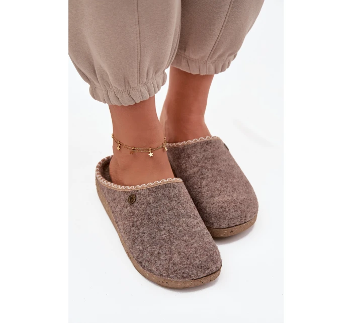 Domácí Obuv Dámské Pantofle model 21714563 Béžové - Inblu