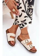 Dámské pantofle na korkové platformě s přezkami – béžové